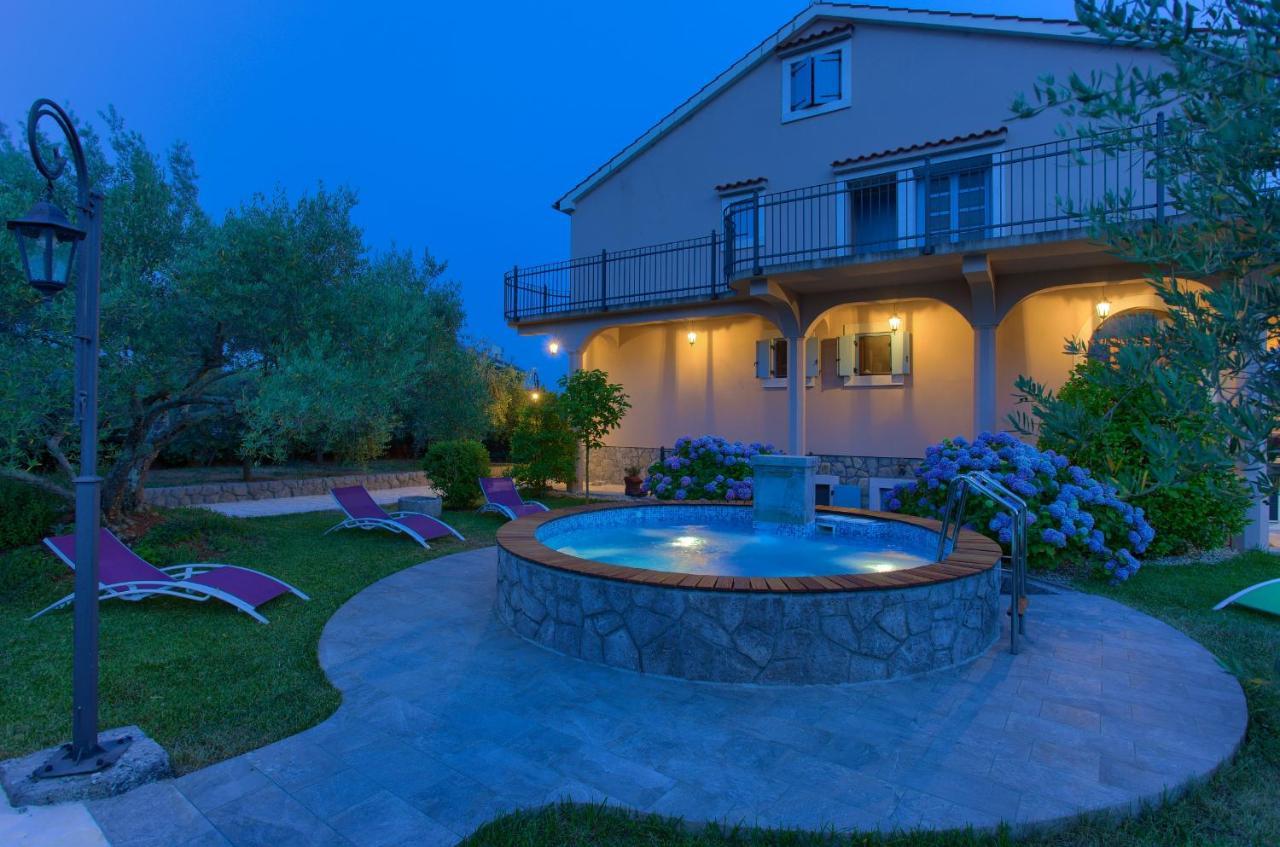 Villa Dora Bajcici Exteriér fotografie
