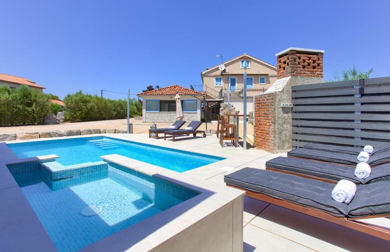 Villa Dora Bajcici Exteriér fotografie